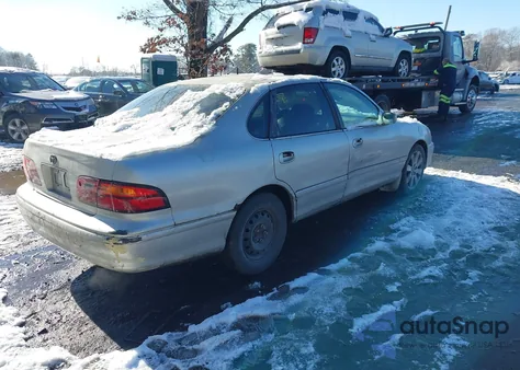 1999 Toyota Avalon Xls from USA, damaged, VIN 4T1BF18B2XU347069
